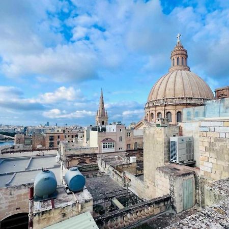 Deluxe One Bedroom Apartment 10 Meters From Valletta Center Zewnętrze zdjęcie