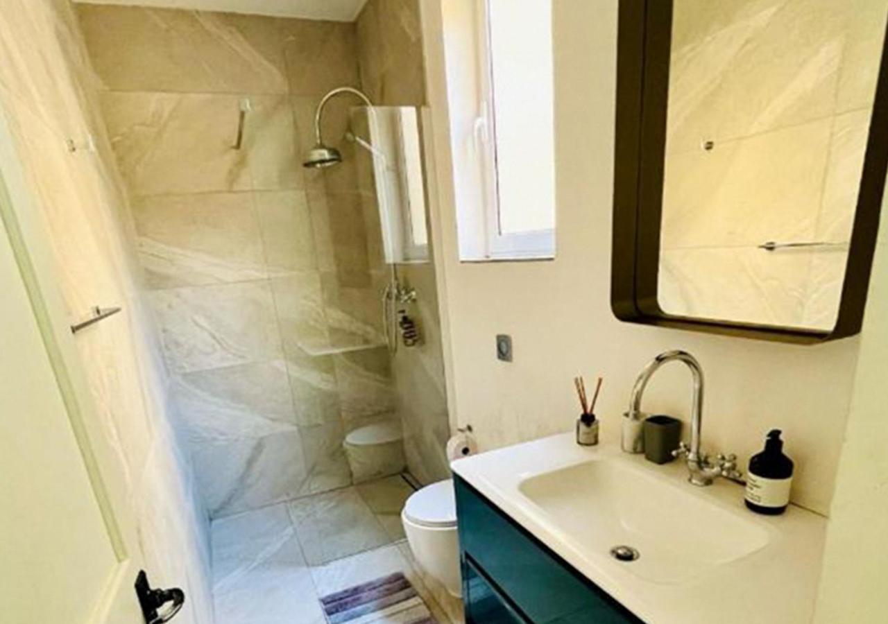 Deluxe One Bedroom Apartment 10 Meters From Valletta Center Zewnętrze zdjęcie